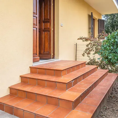 C012 - Camerano, Bilocale Con Doppi Servizi E Giardino Panoramico