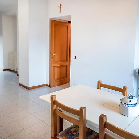 C012 - Camerano, Bilocale Con Doppi Servizi E Giardino Panoramico Appartamento