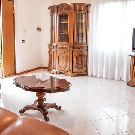 C012 - Camerano, Bilocale Con Doppi Servizi E Giardino Panoramico * Camerano