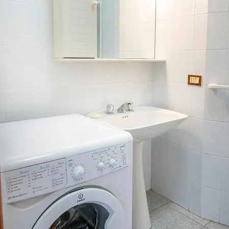 Apartamento C012 - Camerano, Bilocale Con Doppi Servizi E Giardino Panoramico