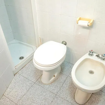 C012 - Camerano, Bilocale Con Doppi Servizi E Giardino Panoramico Apartamento *