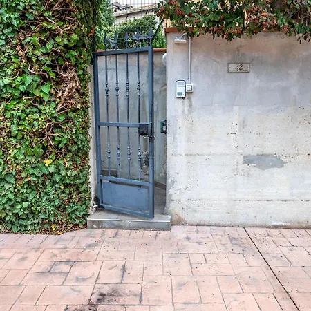 C012 - Camerano, Bilocale Con Doppi Servizi E Giardino Panoramico Apartment *